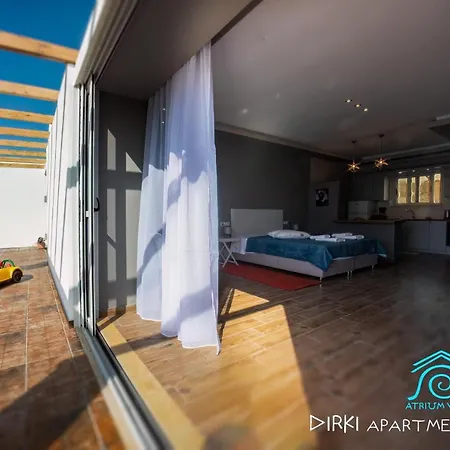 Atrium Vinea Brintziki Winery شقة